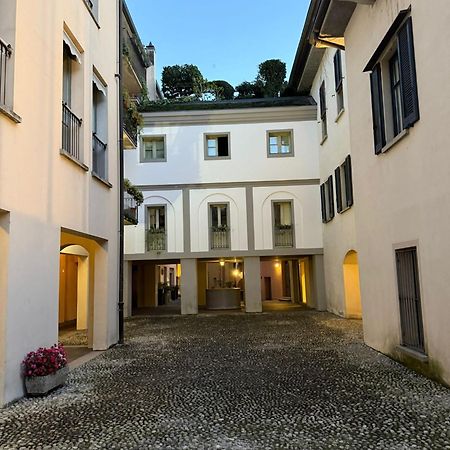 Il Paese Delle Vacanze Оменья Экстерьер фото